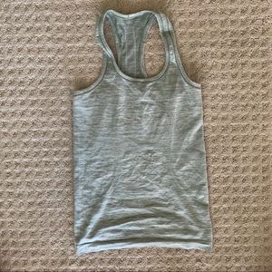 LULULEMON Swiftly Tech Tank! Size 2!